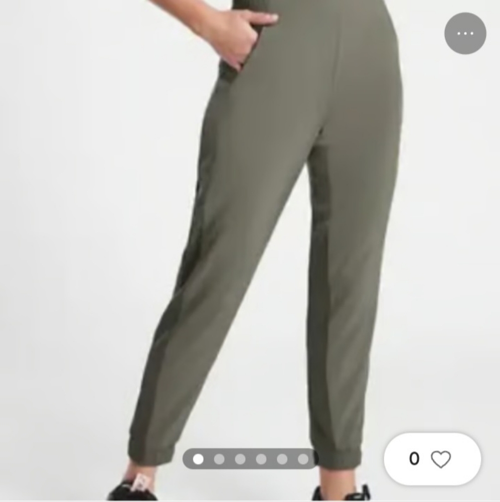 Athleta Brooklyn Legacy Mid Rise Jogger Size 6 Olive Green